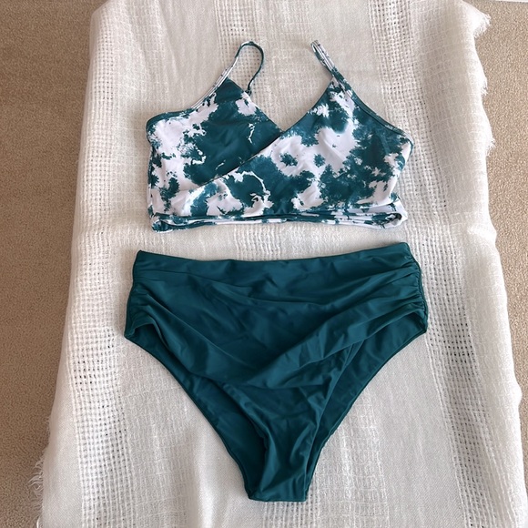 Zaful Swimsuit - Picture 2 of 10